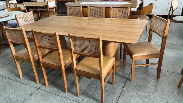 Mesa de Jantar 220x110 Com 8 Cadeiras