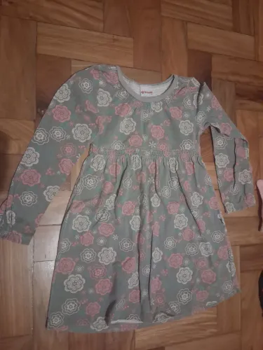 Infantil menina, inverno