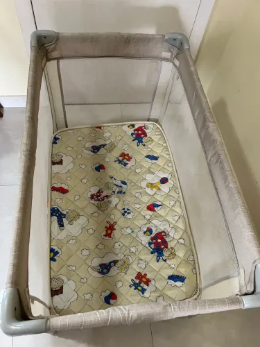 Quadrado infantil +colchão 