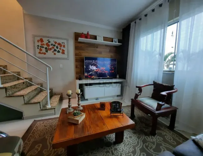 Sobrado a venda em Condomínio Fechado, Vila Guilherme, 140 m², 2 suítes, 2 vagas