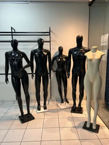 Manequins 
