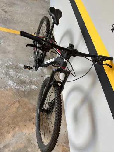 Bicicleta Aro 29 KRW Aluminio 24 Vel Freio a Disco X42 - Preto/Vermelho - 17