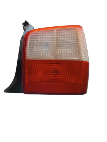 Lanterna Traseira Direita Fiat Uno 1.0 2008 2009 2010 2011 Direito/passageiro Vermelha