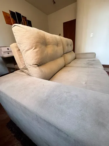 Sofá retrátil e reclinável 4 lugares