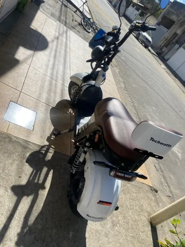 Scooter elétrica TW1000