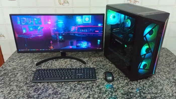 i9 - 32GB Fury - RTX 8GB - 850w - M.2+SSD - LCD 29