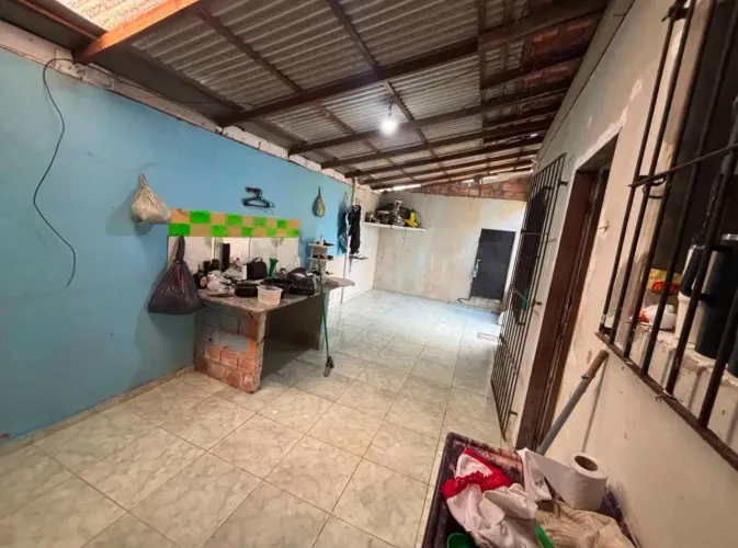 VENDO BELA CASA DE 2 QUARTOS 100 M2 NO ICUÍ-GUAJARÁ