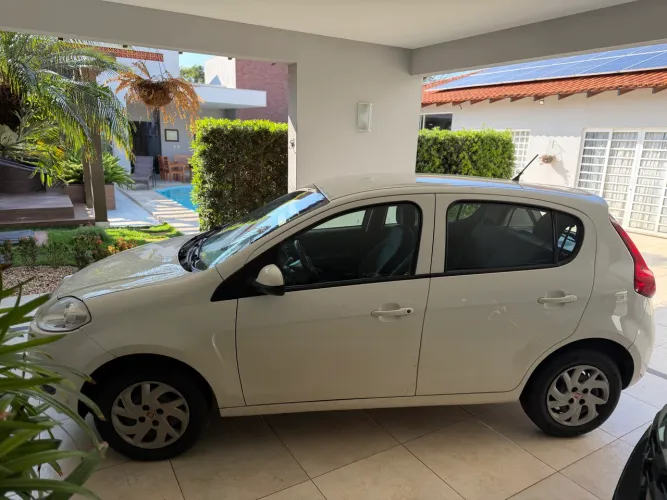 Fiat Palio Attractive 1.0 EVO Fire Flex 8V 5P 2016
