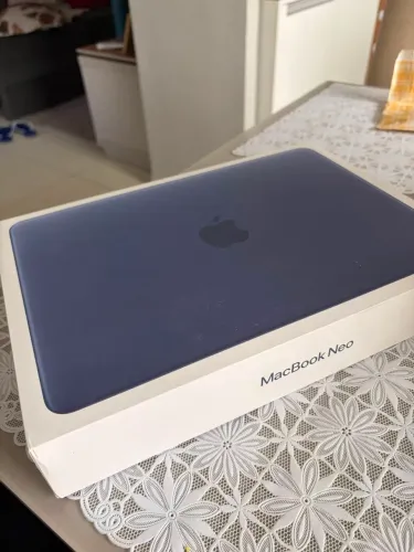 MacBook NEO 256GB Lacrado