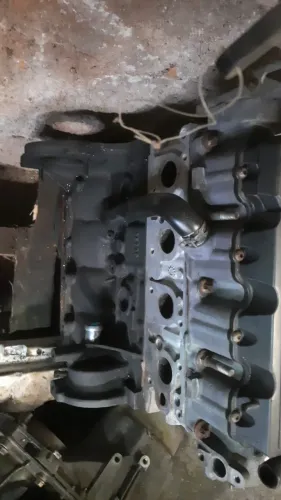 Motor parcial Gm 1 0 Gasolina Celta/Corsa, a base de troca.