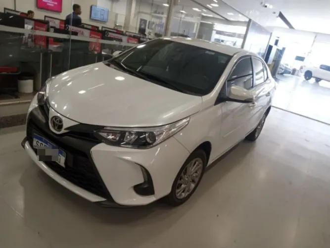Toyota Yaris XS Sedan 1.5 Flex 16V 4P Aut. 2023