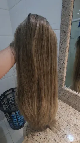 Lace Front loira - Repartição livre, fibra premium