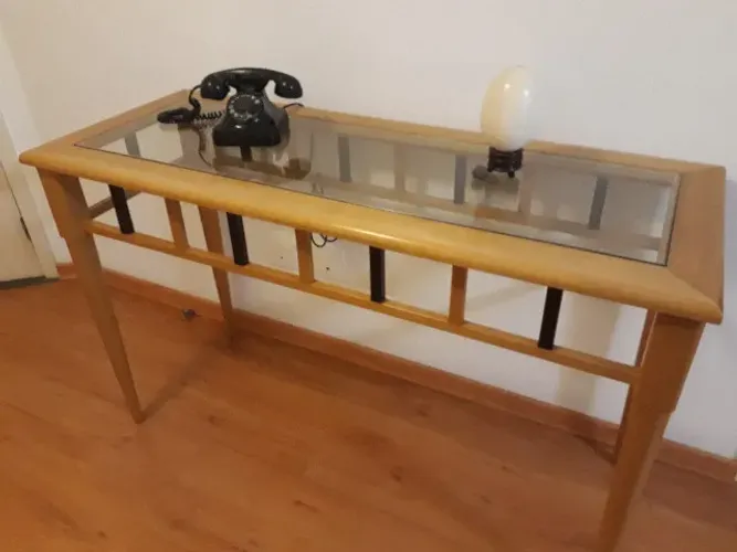 Mesa de canto - madeira nobre