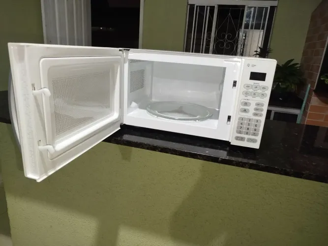 Microondas Consul 20L 127v IMPECÁVEL, todo original, funcionando 100%, sem observações.