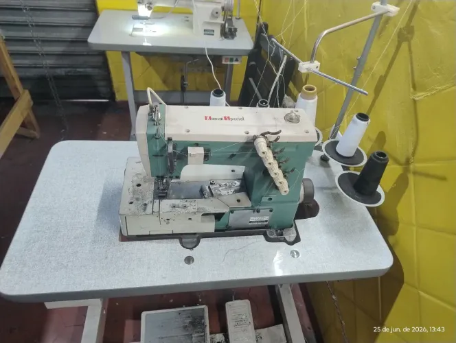 Máquina de costura Galoneira industrial Sun Special