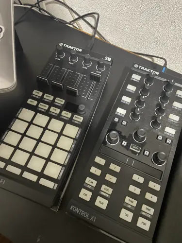 Controladoras traktor 