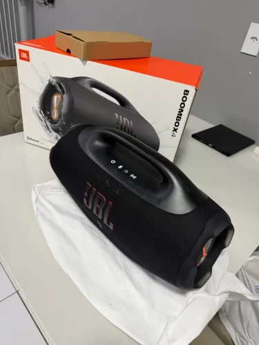 JBL BOMBOX 4 MENOS DE 1 MÊS DE USO