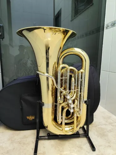 Tuba 5/4 Tokai TB-600L 4 Pistos e 1 Rotor Sib - Laqueada -Nova -Troco- Parcelo
