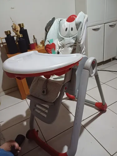Cadeira de alimentação