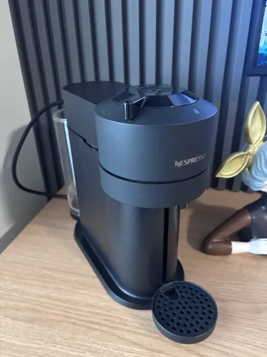 Nespresso VERTUO NEXT 