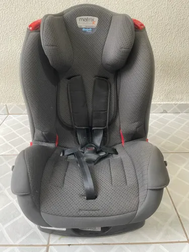 Cadeirinha para Auto Burigotto Matrix Evolution K - 0 a 25kg (Usada)