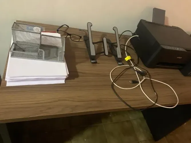 Mesa para escritório nova