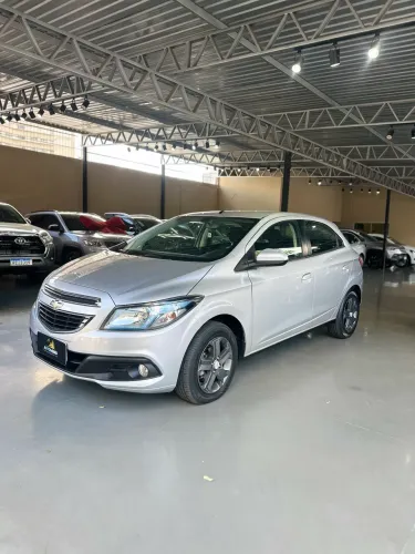 Chevrolet Onix Hatch LT 1.4 8V Flex Power Mec. 4P 2015