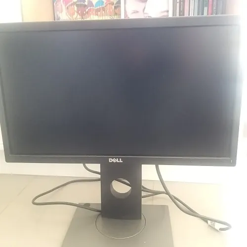 Monitor DELL P2018H - MUITO NOVO