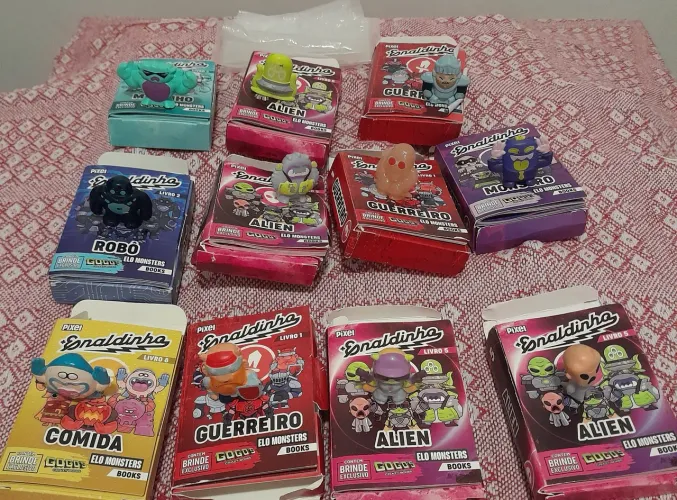 Coleção Enaldinho gogos elo monsters
