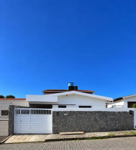 Imóvel para venda possui 200 metros quadrados com 2 quartos em Castelo Branco - João Pesso