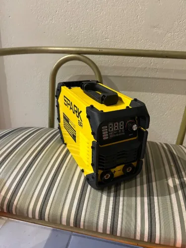 Vendo máquina de solda nova