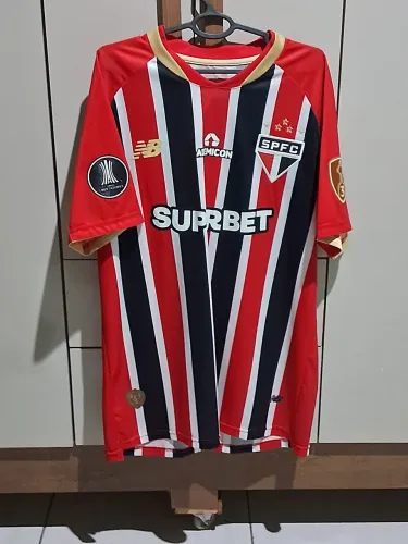 Camisa São Paulo New Balace 2026 Listrada  Pet da Libertadores  Numero 11 Tamanho  G 52x70