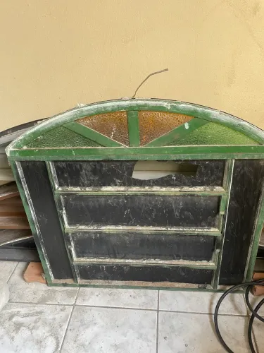 Janela de FERRO com arco