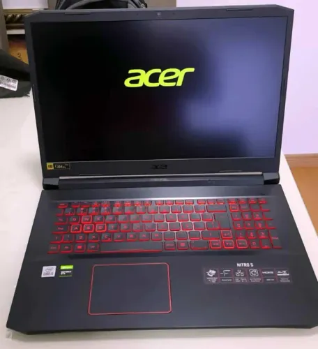 Nitro 5 Gamer - Intel i5 - 32GB RAM - GTX 1650 - SSD 512GB - Tela 17.3"