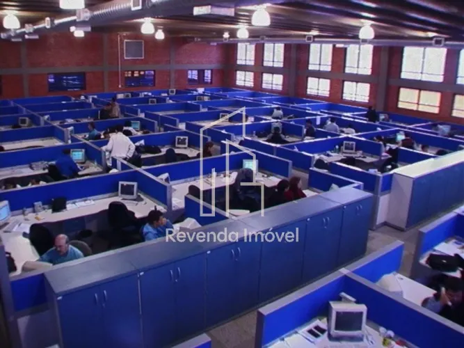 Prédio comercial NA Vila Sônia para venda