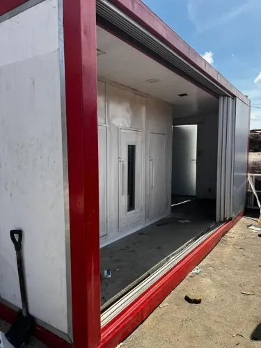 Contêiner loja com Câmara Fria - todo revisado. Ideal para PitStop de bebidas, carnes...