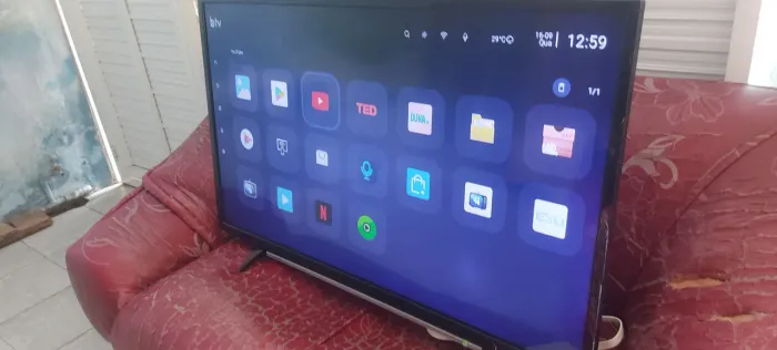 TV TOSHIBA COM BOX ANDROID 40 POLEGADAS