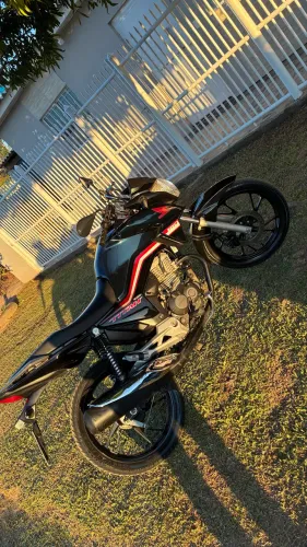 Vendo titan 160 2021