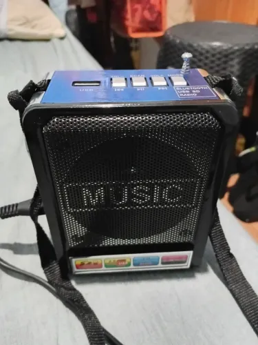 Radio fm com bluotff  USB 