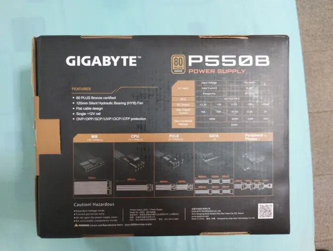 Fonte GIGABYTE P550B Pouco Usada