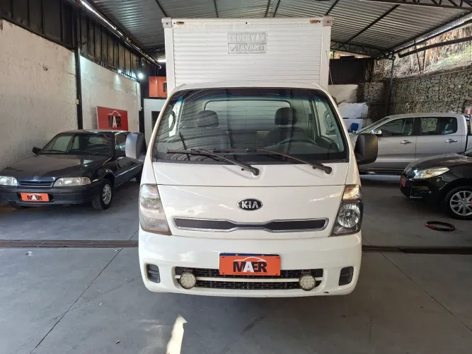 Kia Motors Bongo K-2500 2.5 4X2 TB Diesel 2014