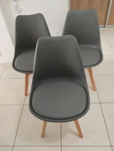 Kit 3 Cadeiras Saarinen em Excelente Estado