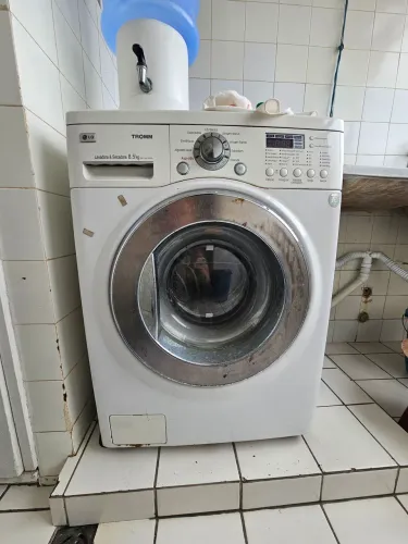 Vende-se Máquina de lavar roupa