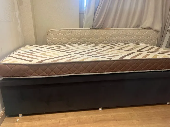 Cama box baú solteiro