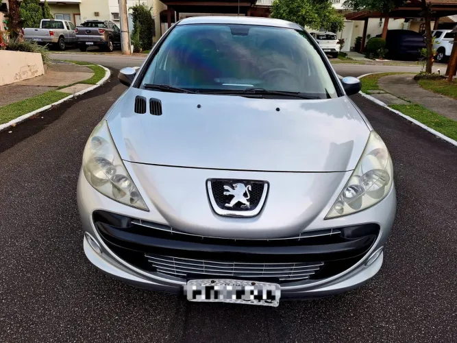 Peugeot 207 Sedan Passion XS 1.6 Flex 16V 4P AUT 2011