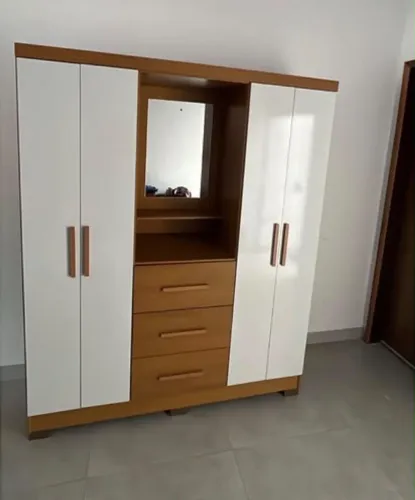 Guarda roupa solteiro, novo, montagem a cortesia 