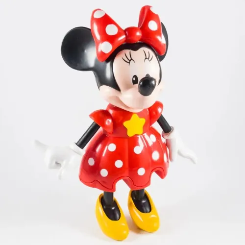 Minnie.