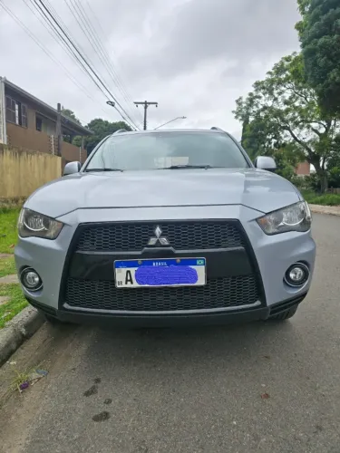 Mitsubishi Outlander 3.0/ GT 3.0 V6 Aut. 2011