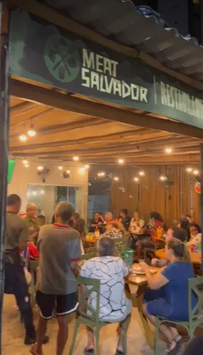 Vendo restaurante em funcionamento
