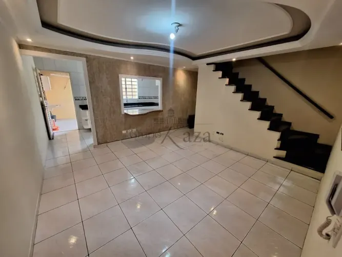 Linda Casa de Condominio Vilagio